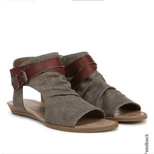 Blowfish Malibu Balla Sandals Brown Canvas NWOT